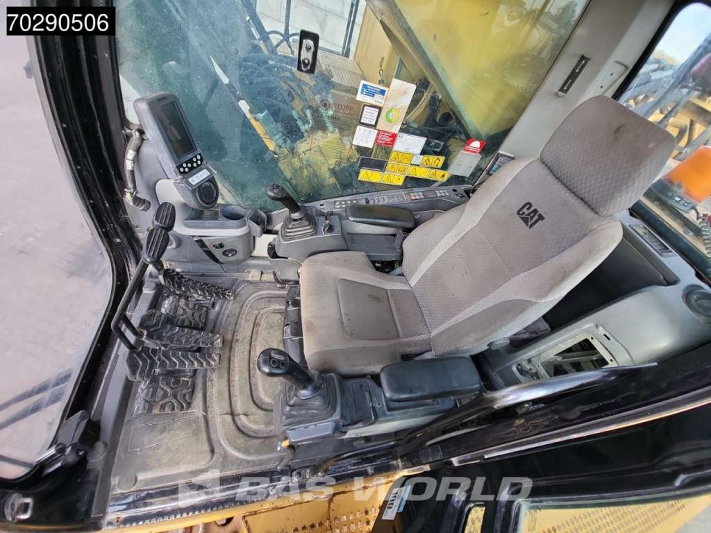 Caterpillar 390 D L Foto 28