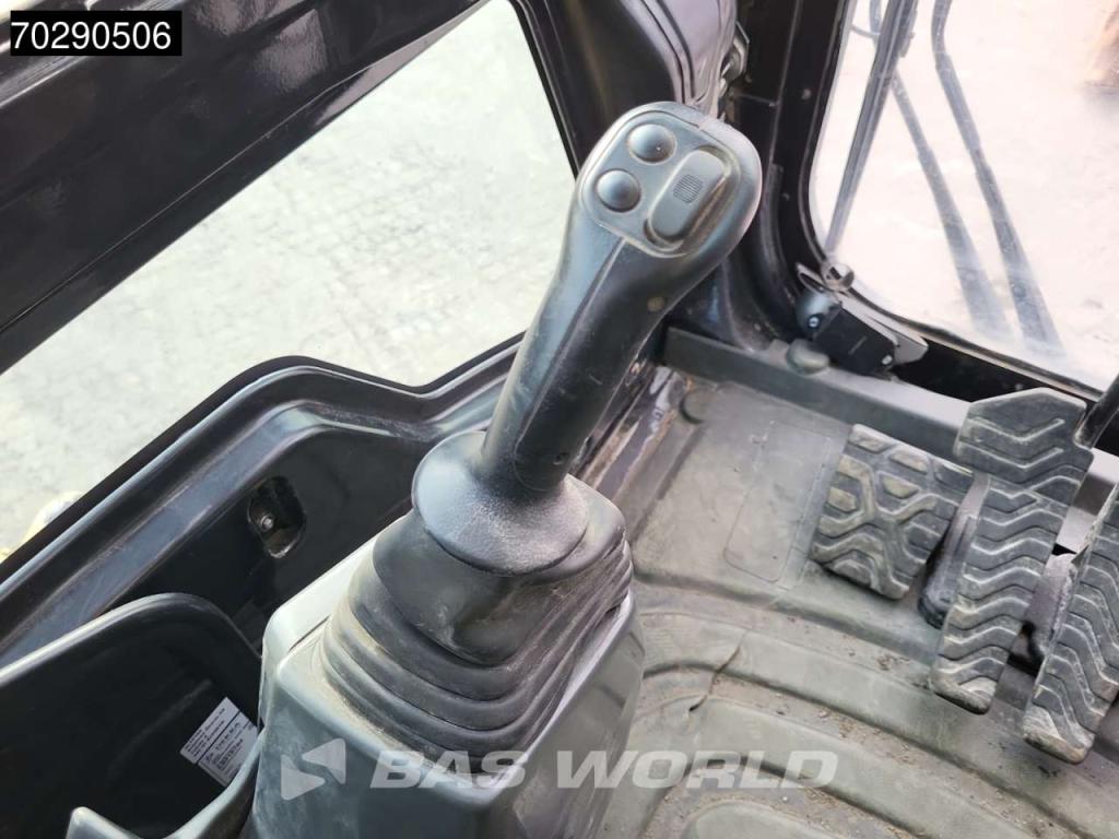 Caterpillar 390 D L Foto 29