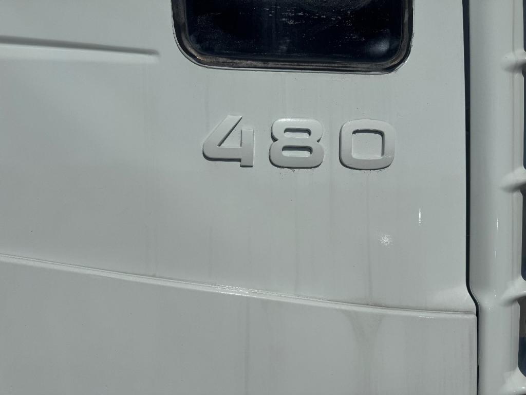 Iveco 480 Foto 4