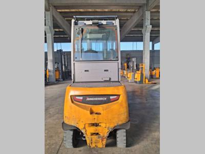 Jungheinrich EFG 550 in vendita da Deal Di Balliu Mentor & c. Sas