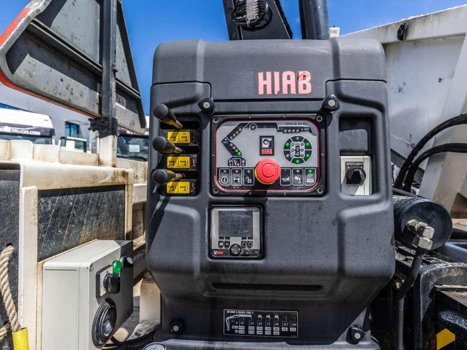 Man TGM 19.290 BL - HIAB 108/3X Foto 13