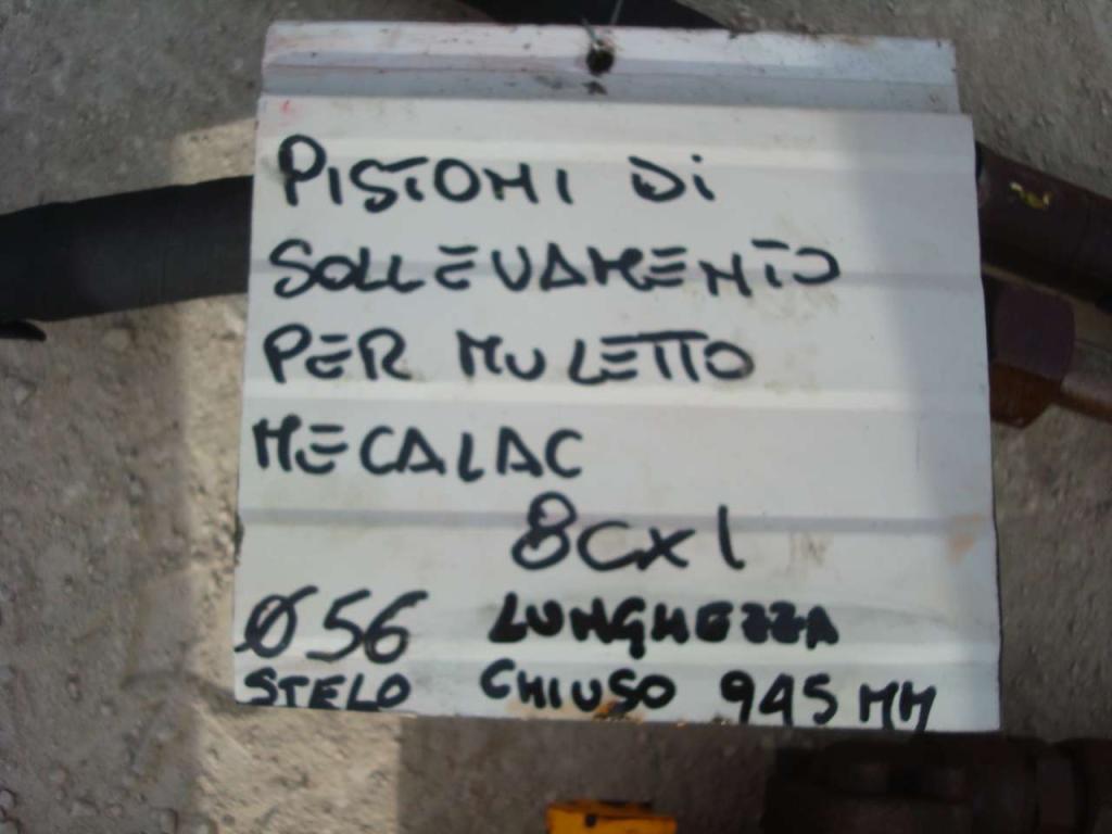 Pistone sollevamento per per Muletto Mecalac 8CXI Foto 4