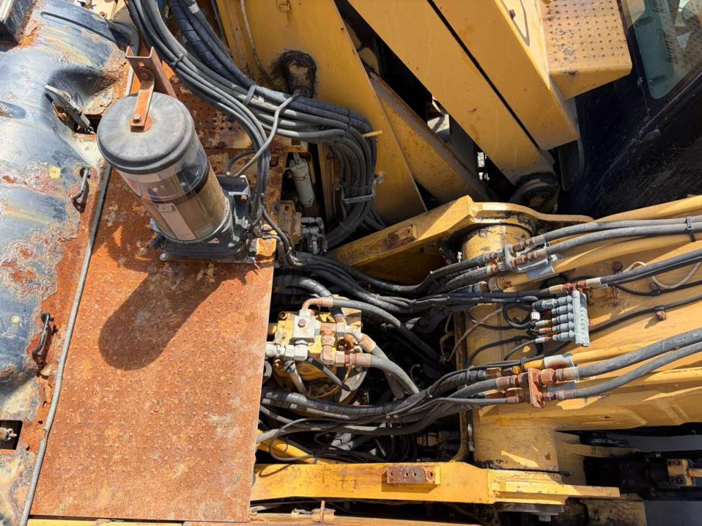 Caterpillar M325DMH Foto 30