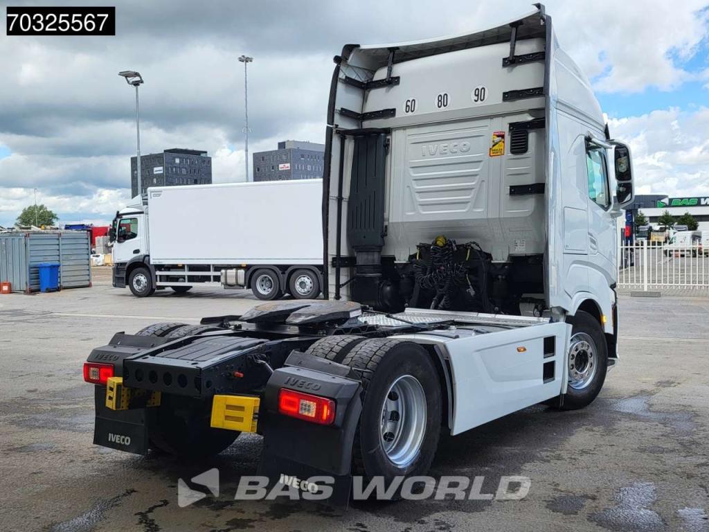 Iveco S-Way 510 4X2 Full-Air Retarder 2xTanks Standklima ACC Navi Foto 5