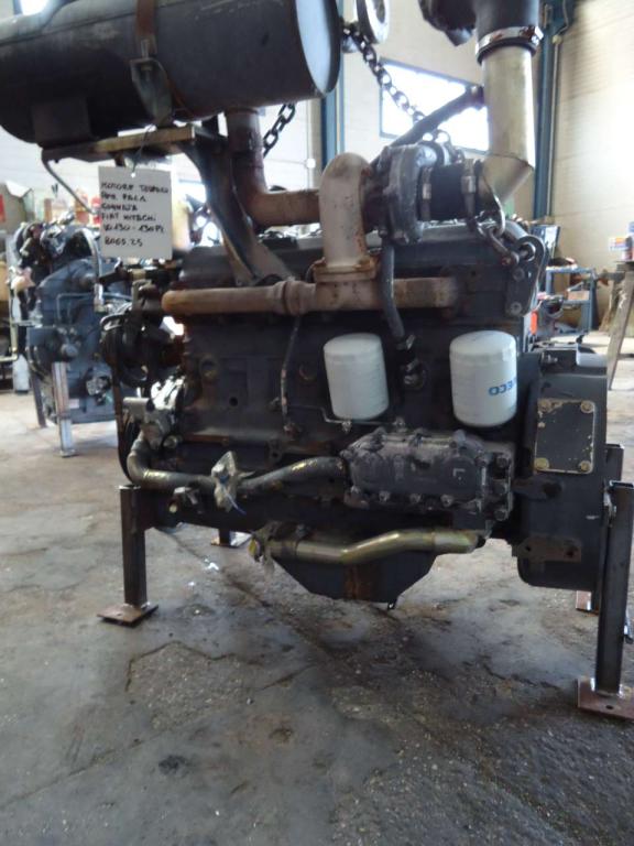 Motore a scoppio per 8065.25 per Fiat Hitachi W130-130PL Foto 2