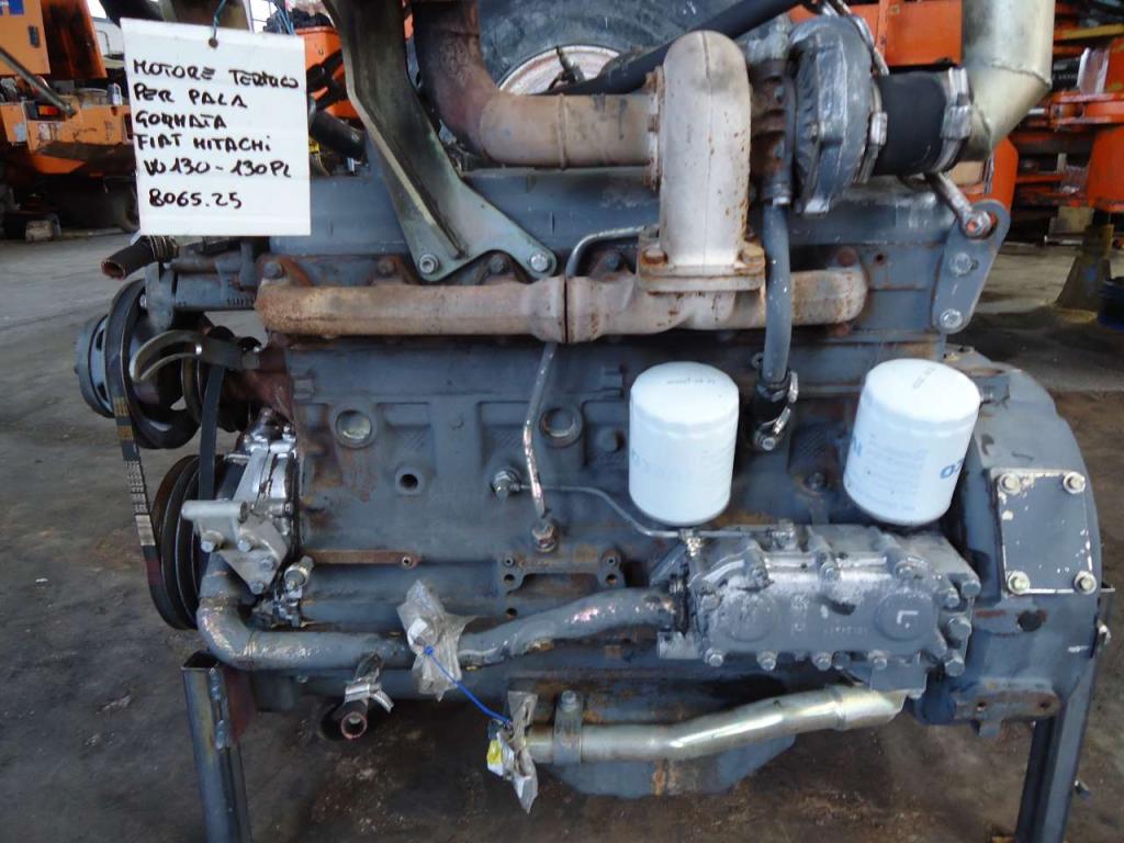 Motore a scoppio per 8065.25 per Fiat Hitachi W130-130PL Foto 5