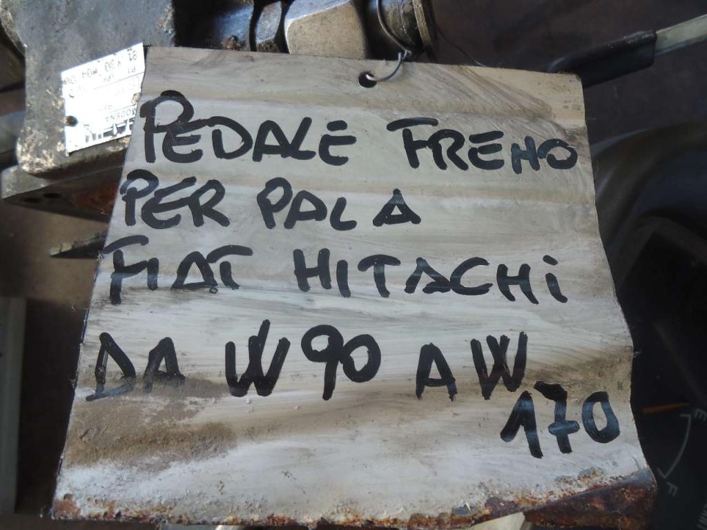 Pedale freno per Fiat Hitachi da W90 a W170 Foto 6