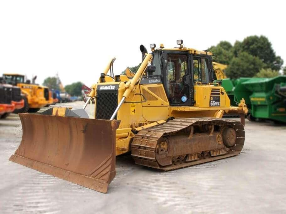 Komatsu D65WX-16 Foto 1