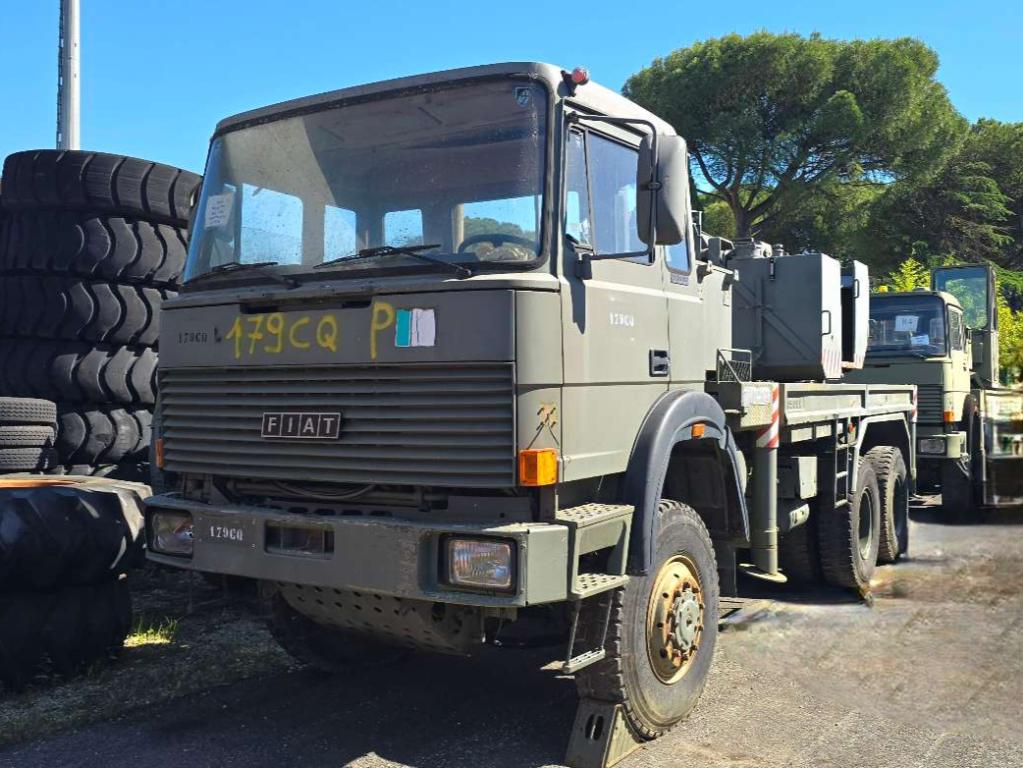 Iveco 260-35 Foto 3