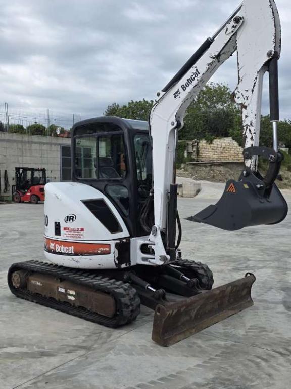 Bobcat 430 FASTTRACK Foto 1