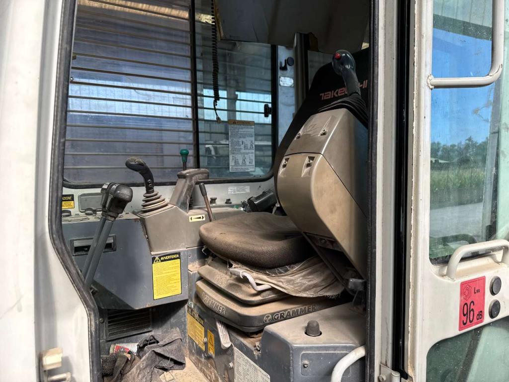 Takeuchi TB153FR Foto 3