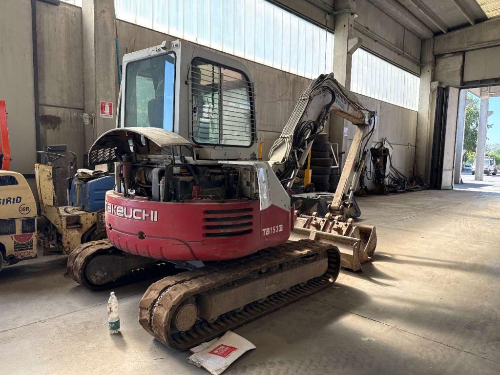 Takeuchi TB153FR Foto 6