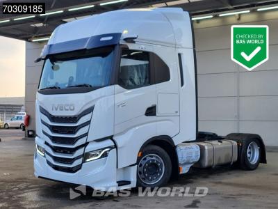 Iveco S-Way 500 4X2 NEW! Mega 2xTanks Standklima LED Navi in vendita da BAS World B.V.