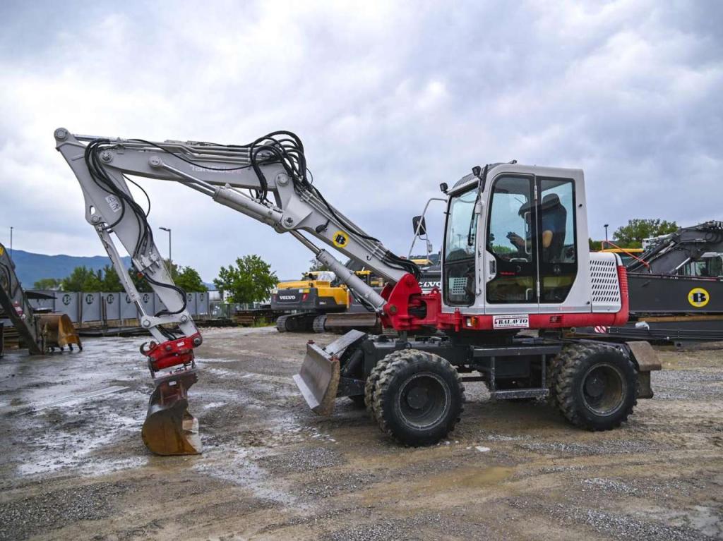 Takeuchi TB175W Foto 2