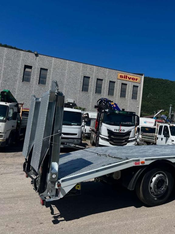 Iveco STRALIS AD350X40 YPS ON 8X32 Foto 2