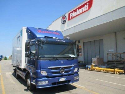 Mercedes-Benz Atego 822