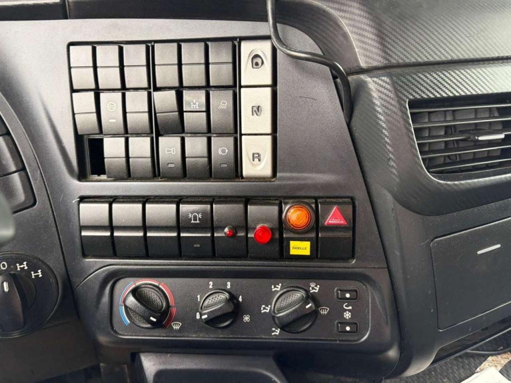 Iveco TRAKKER AD260T360 6x4 Foto 30