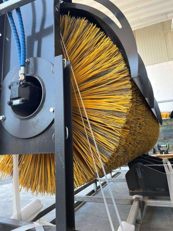 for 12-25 ton machines Spazzola per spazzatrice Foto 5