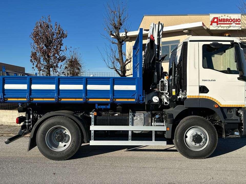 Man TGM 13.250 4x4 Foto 24