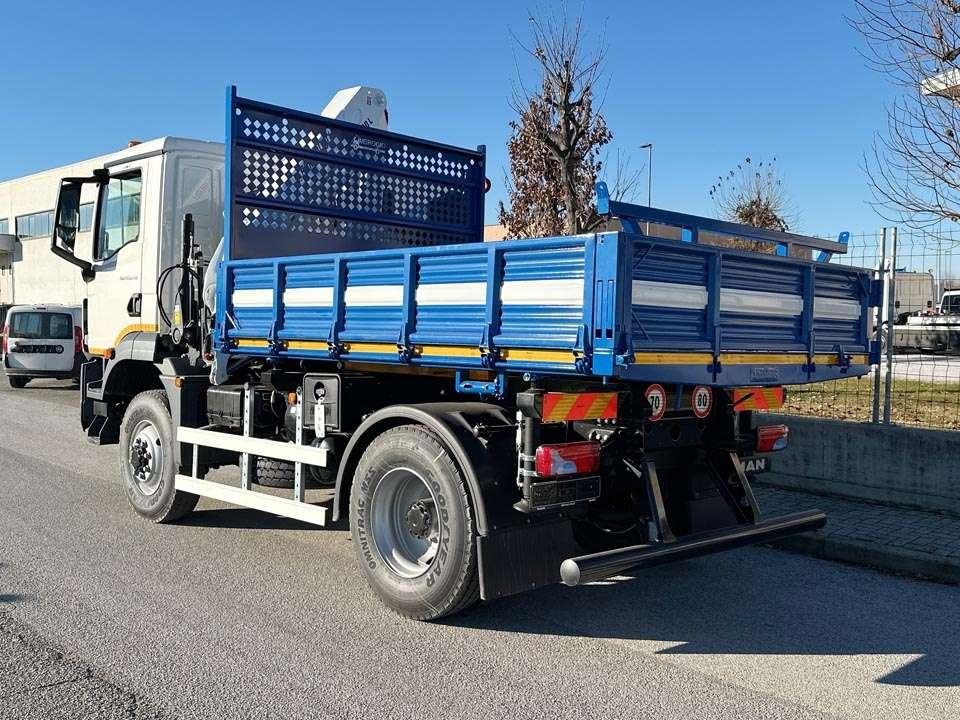 Man TGM 13.250 4x4 Foto 3