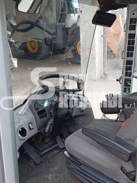 Cabina per Volvo Serie H Foto 8
