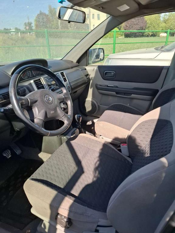Nissan T30 X- TRAIL Foto 13