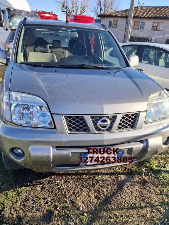 Nissan T30 X- TRAIL Foto 2