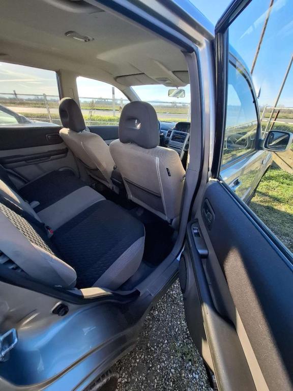 Nissan T30 X- TRAIL Foto 9