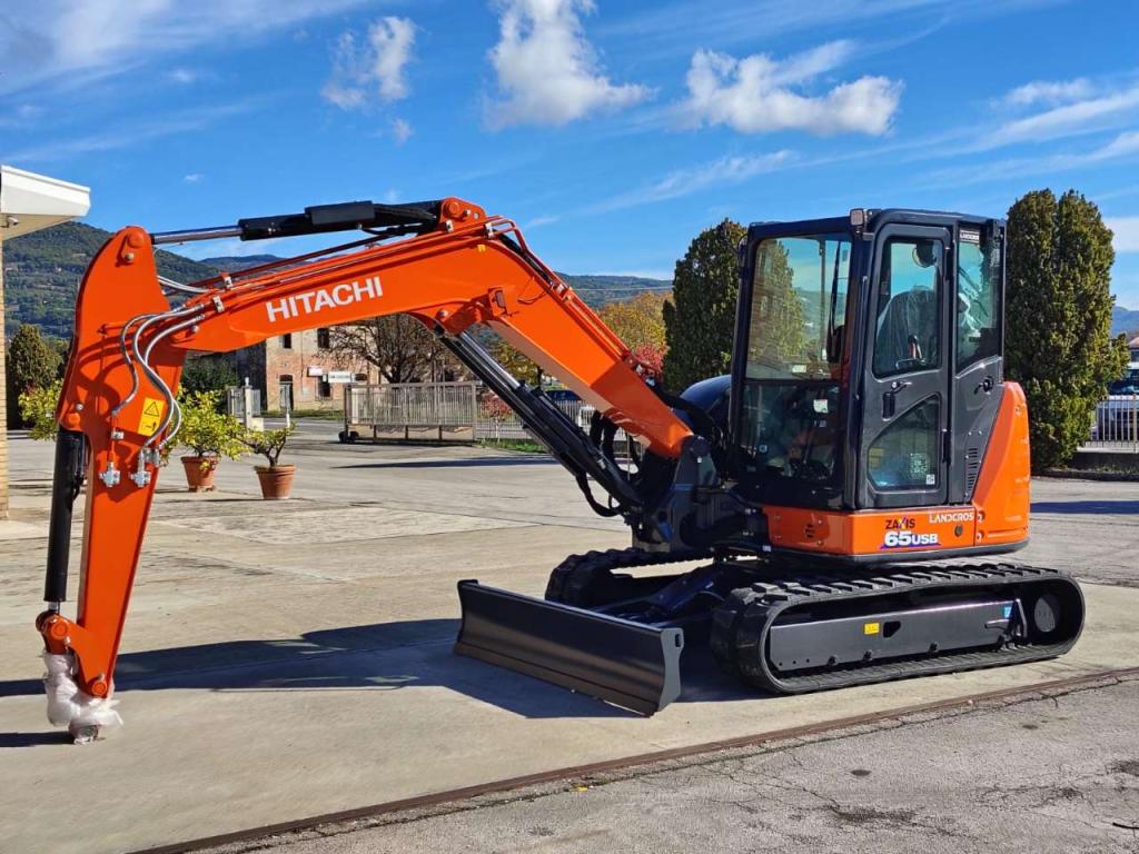 Hitachi ZX 65USB-6 CLR Foto 2