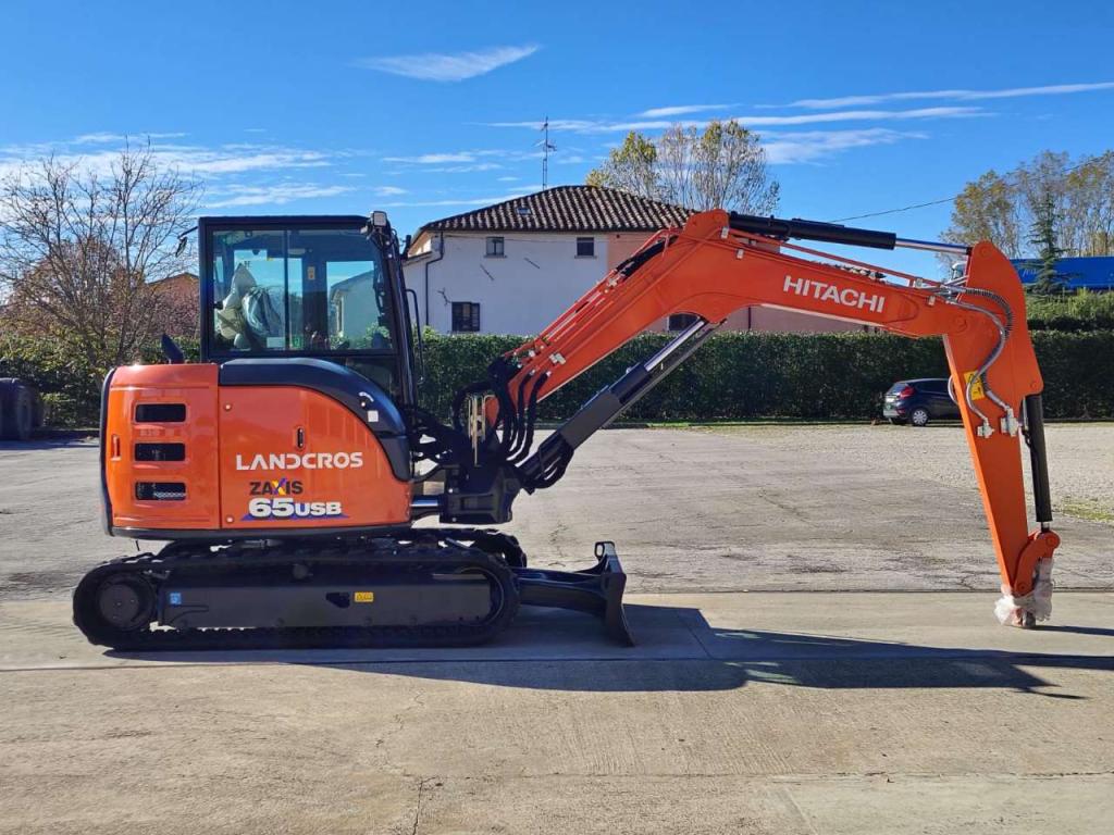 Hitachi ZX 65USB-6 CLR Foto 6