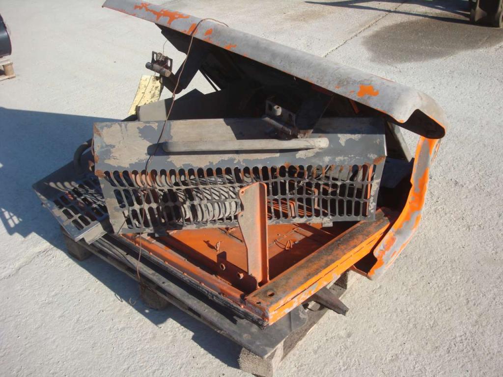 Cofanatura e carter carrozzeria per Hitachi ZW 220 Foto 1