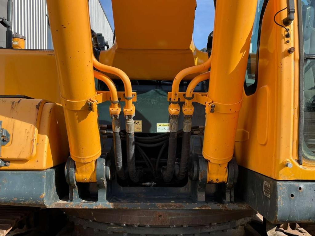 Hyundai Robex 300NLC-9A Foto 10