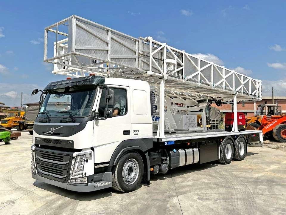 Volvo FM380 6X4 NEW MODEL Foto 1