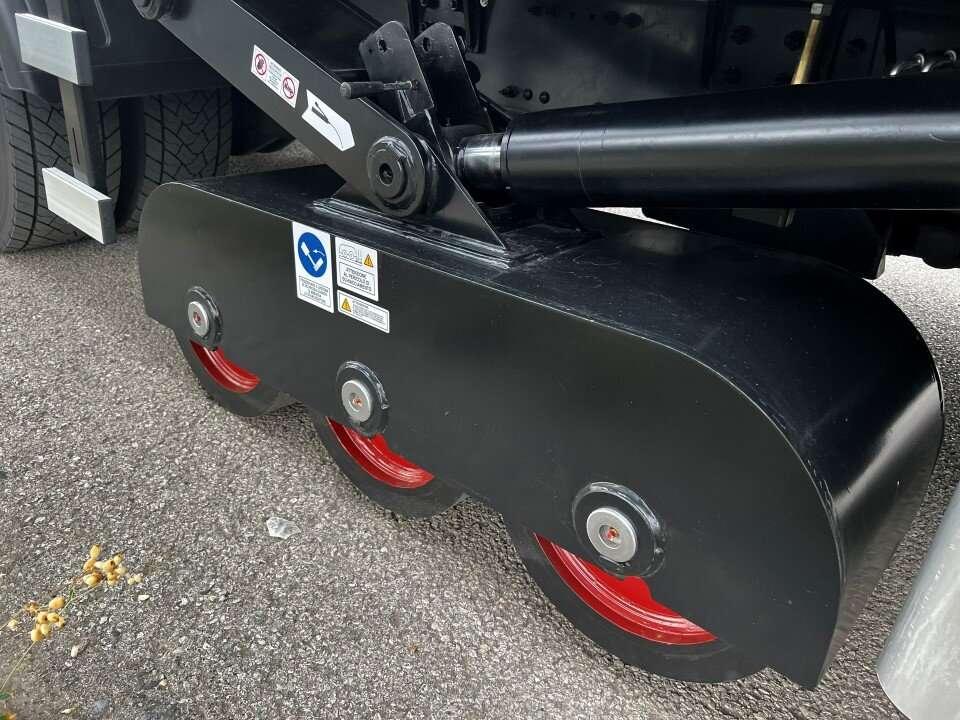 Volvo FM380 6X4 NEW MODEL Foto 5
