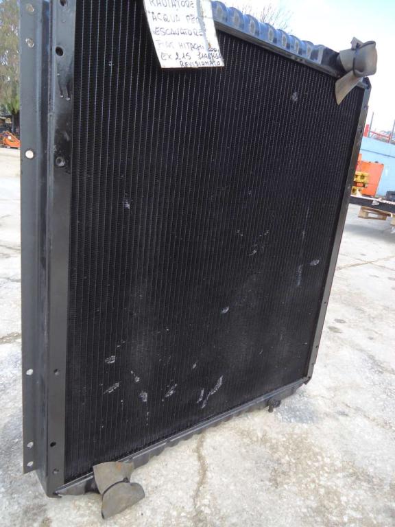 Radiatore acqua per Fiat Hitachi EX215 Foto 4
