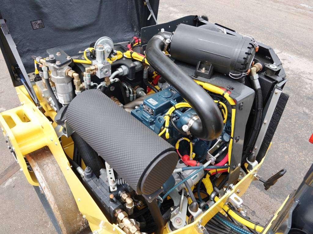 Bomag BW120AD-5 - 200 Hours! Kubota Engine Foto 16