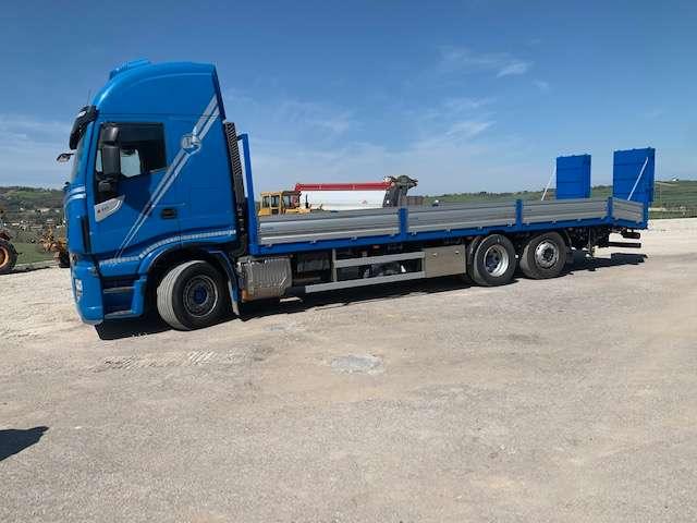 Iveco 510 CV Foto 1