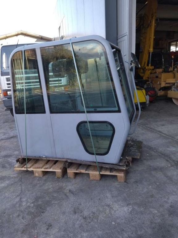 Fiat Hitachi FH200 FH220 Foto 3