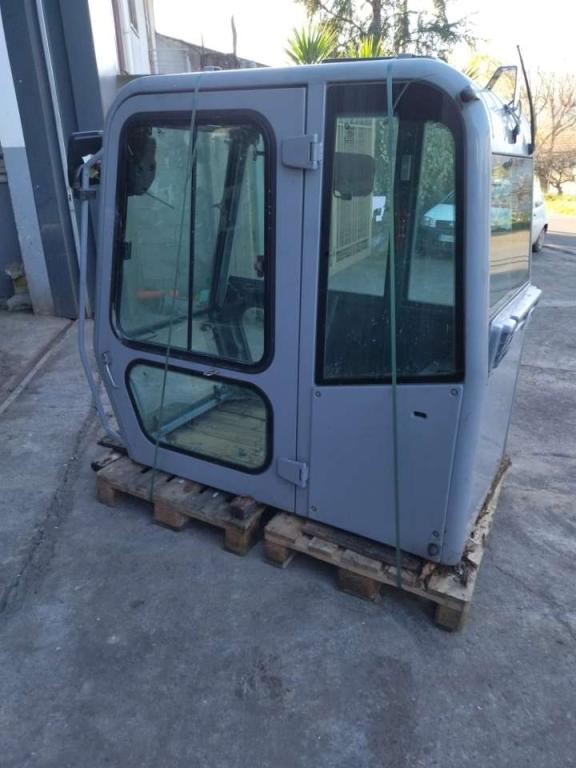 Fiat Hitachi FH200 FH220 Foto 4