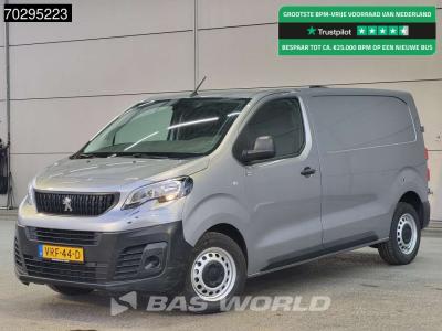 Peugeot Expert 145pk L2H1 Trekhaak Navi Airco Cruise Camera Parkeersensoren Werkplaatsinrichting Euro6 L2 6 in vendita da BAS World B.V.