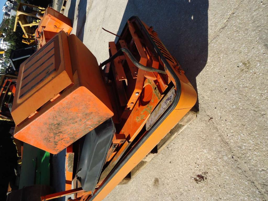 Cofanatura e carter carrozzeria per Fiat Hitachi EX 215 Foto 4