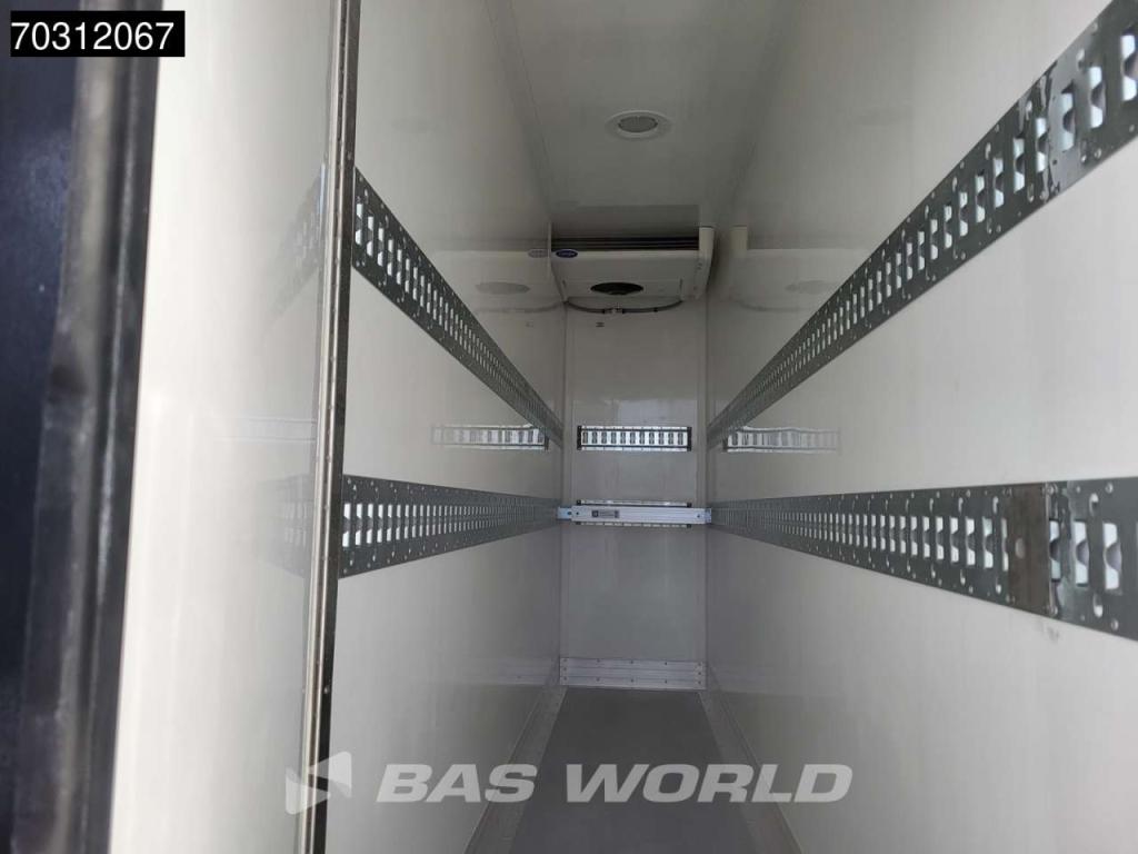 Iveco Daily For rent in Germany from €3.795 per month Cruise control Foto 13