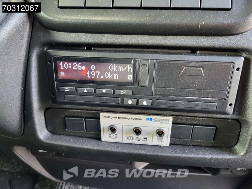 Iveco Daily For rent in Germany from €3.795 per month Cruise control Foto 27