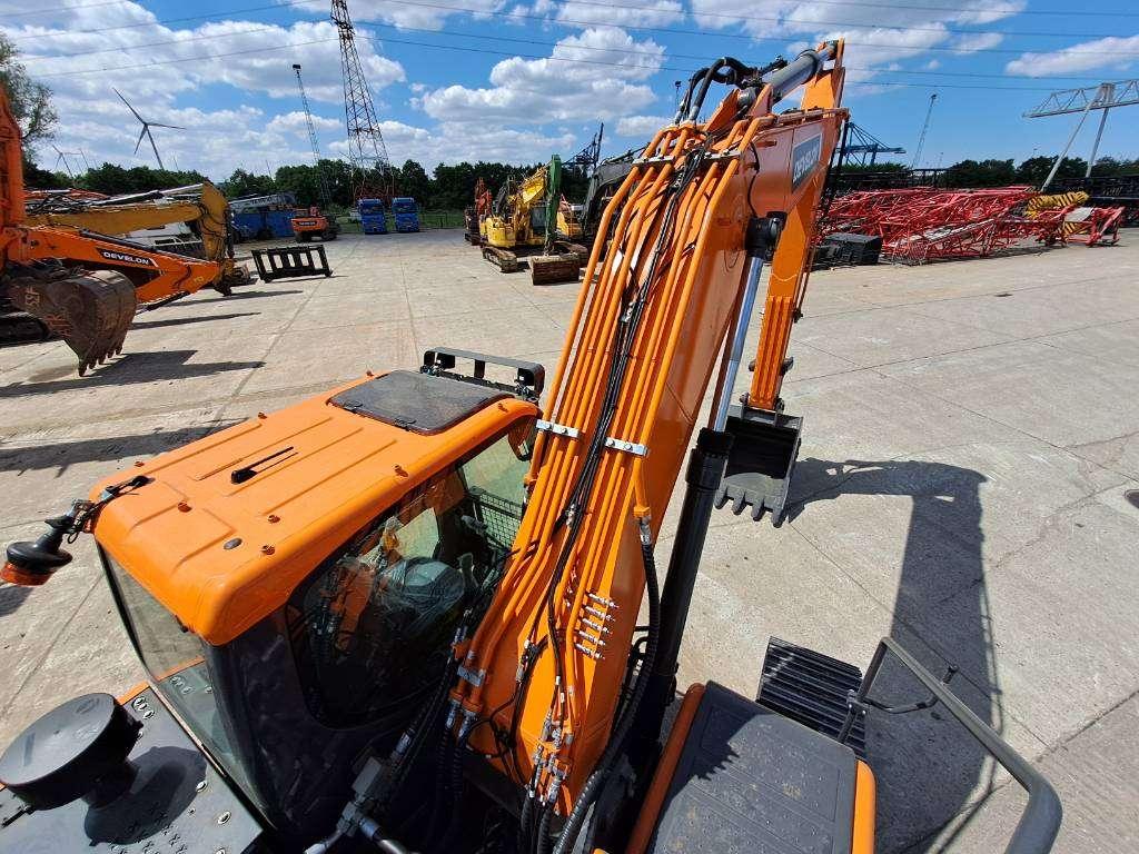 Develon DX225LC-7M (UNUSED - Multiple Units Available) Foto 19