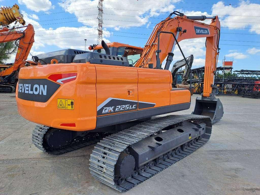 Develon DX225LC-7M (UNUSED - Multiple Units Available) Foto 5