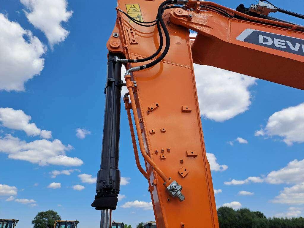 Develon DX225LC-7M (UNUSED - Multiple Units Available) Foto 8