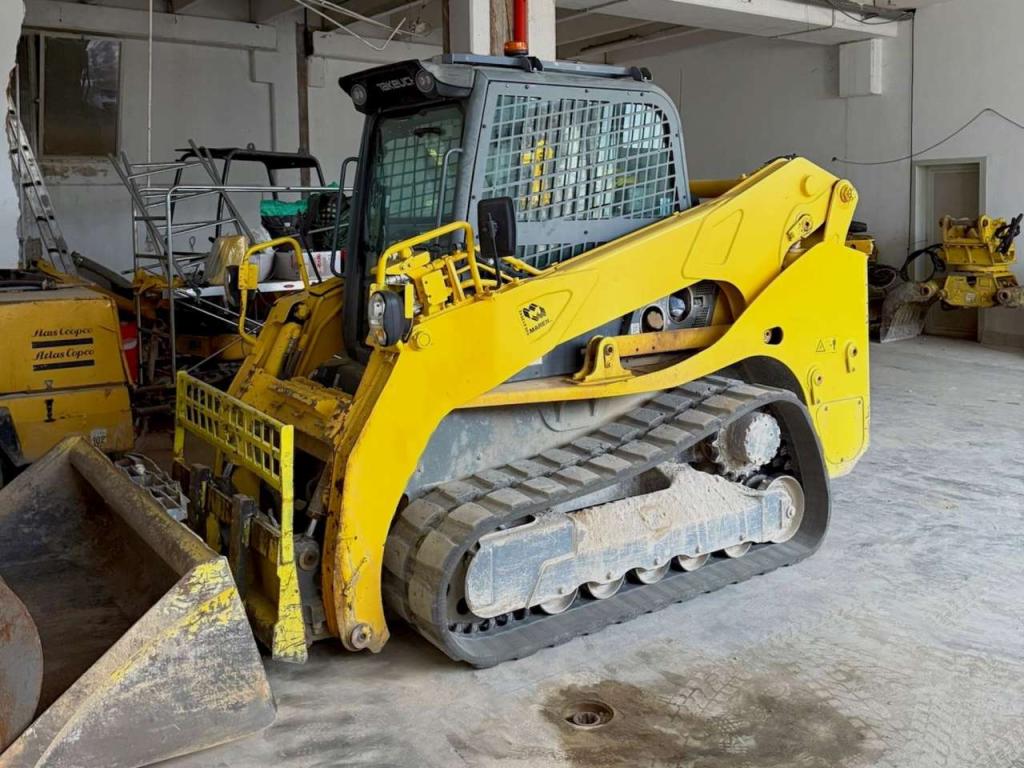 Takeuchi TL12V2 Foto 1