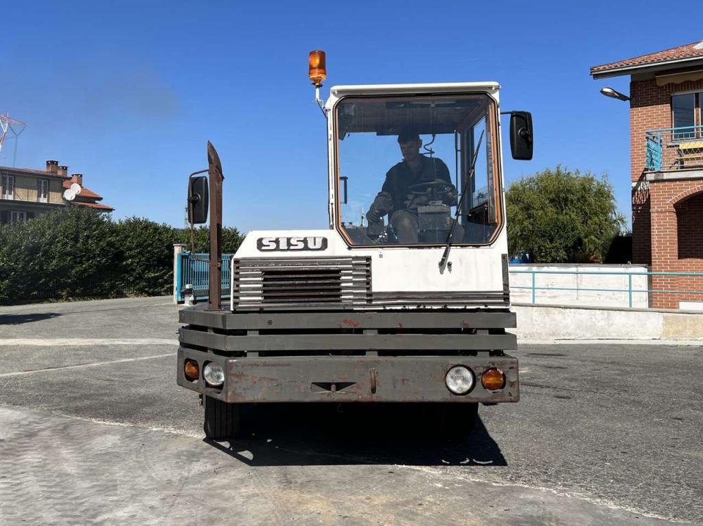 Sisu TR150A/2600 Foto 15