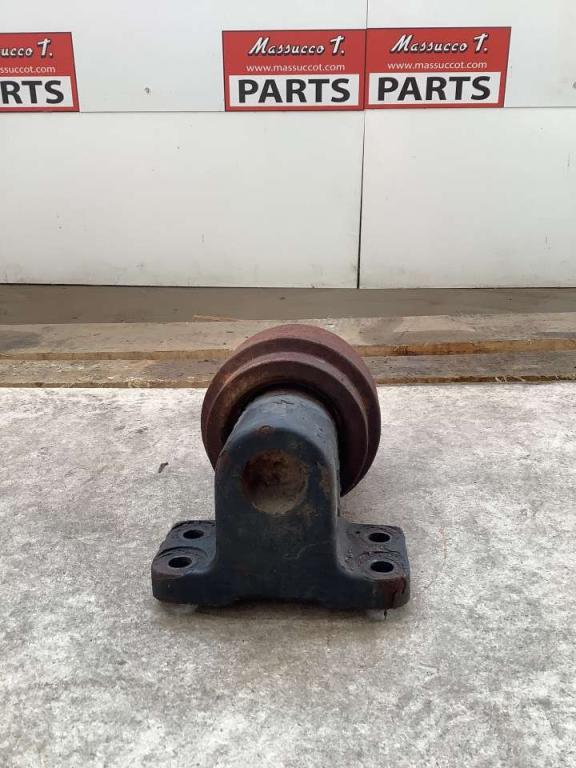 Rulli superiori per Hitachi ZX130 Foto 4