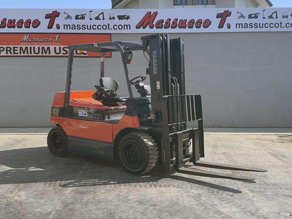 Toyota 7FBMF50 Foto 16
